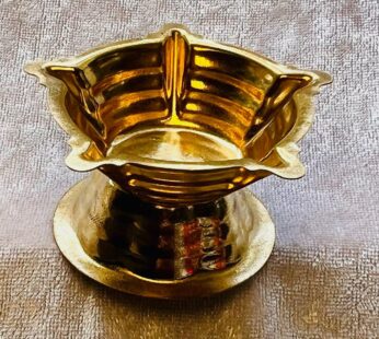 Elegant Brass Mini Lamp