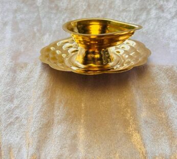 Elegant Brass Mini Lamp