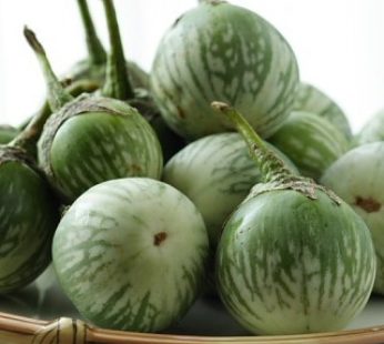 Green Brinjal | Eggplant | Baingan | Vangi
